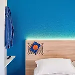 Hotelf1 Courtaboeuf Hotel *