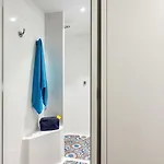 Hotelf1 Courtaboeuf *