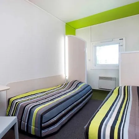 Hotell Hotelf1 Courtaboeuf