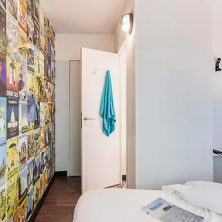 Hotelf1 Courtaboeuf Hotel Les Ulis