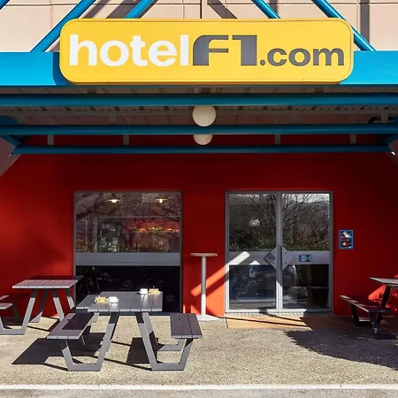 Hotelf1 Courtaboeuf