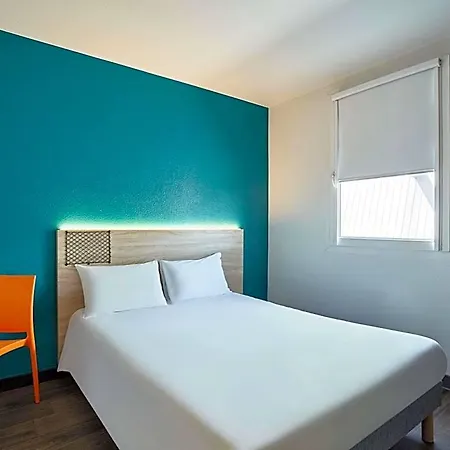 Hotelf1 Courtaboeuf Hotel *