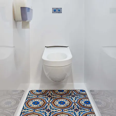 Hotelf1 Courtaboeuf Otel