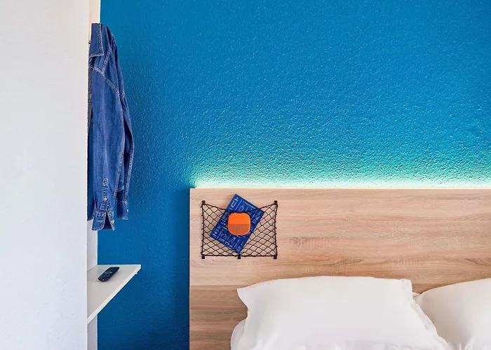 Hotelf1 Courtaboeuf Hotel *