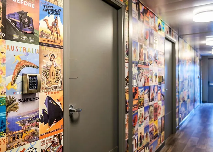 Hotelf1 Courtaboeuf * Les Ulis